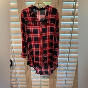 Women’s plaid tunic blouse never worn